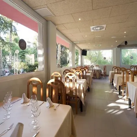 4r萨洛公园二号度假村 酒店 3*
