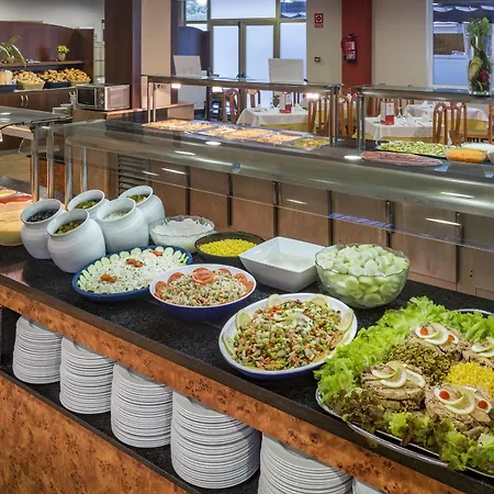 酒店 4r萨洛公园二号度假村